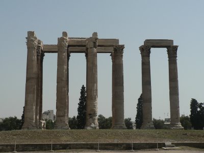 Athens - Temple of Zeus 4.jpg