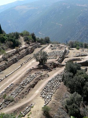 Delphi - Gymnasium 2.jpg