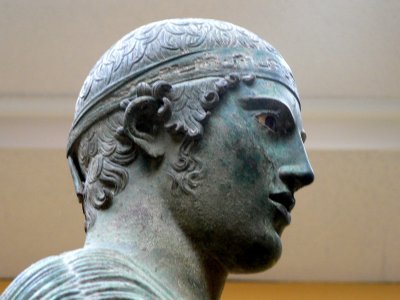 Delphi - Museum - Charioteer 4.jpg