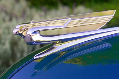 Chevy hood ornament