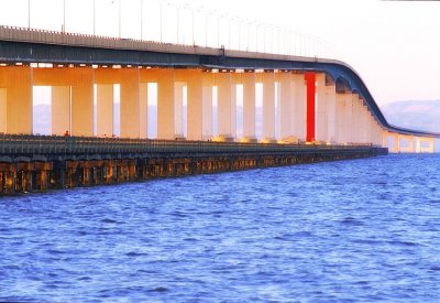 SM-Hayward Bridge - late pm