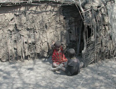 2 Children (Maasai village)