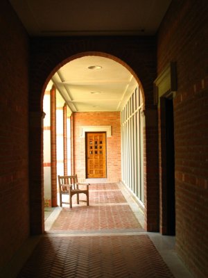 Chair/Arches - Rice University