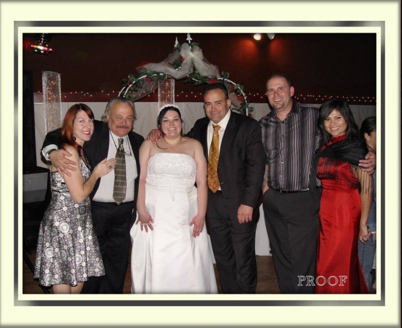 DSC01260 dani family proof.jpg