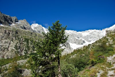 Going up A Neuve hut/Valais/Switzerland
