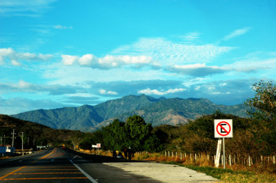 No Parking -SW-mountains