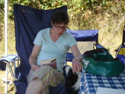 Theresa Newton catches up on her reading 164.jpg