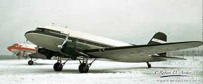 1103 DC-3 CF-ILW.jpg