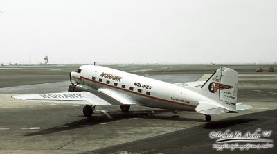 938 DC-3 N15590 Mohawk.jpg