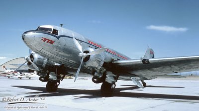 5750 DC-3 N25668 TTa.jpg