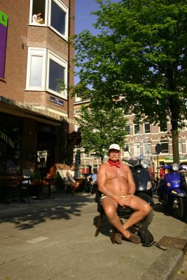 Sunbathing, Jan van Galenstraat