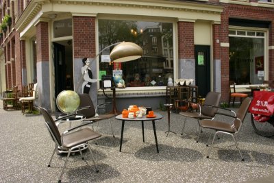 Shop, Van Limburg Stirumplein