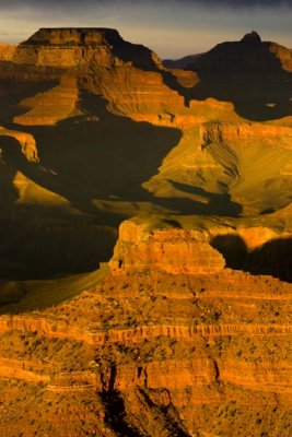 Grand Canyon - The sun is now toying with us