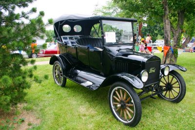 1921 Ford Model T - you can have any color you want as long as it is black, Car Show, Long Grove
