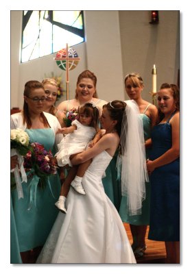 20-Jess and the Flower Girl