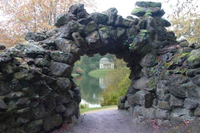 StourheadStoneArchview2.jpg