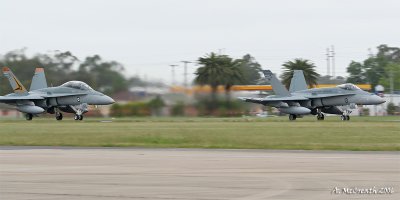 RAAF Hornets - Richmond Airshow 21 Oct 06