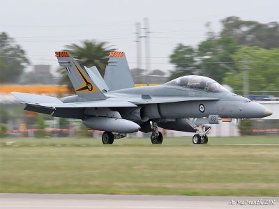 RAAF Hornet - Richmond Airshow 21 Oct 06