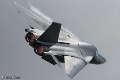 RAAF F-111 - 16 Mar 07 - Airshow Practice