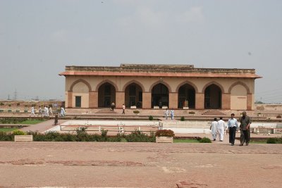 js57_IMG_4324.jpg