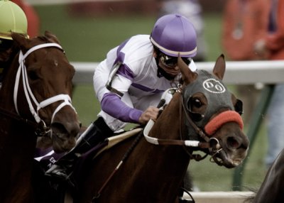 BC2006DSC_0097edit_RACE 8_EMIRATES AIRLINES BREEDERS CUP DISTAFF_SHARP LISA.jpg