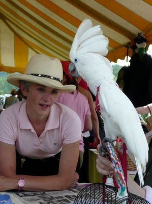 Nicki&Bird_2.JPG