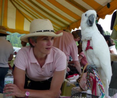 Nicki&Bird_3.JPG