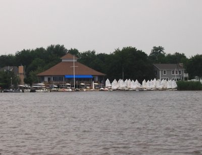 Sails docked for lunch