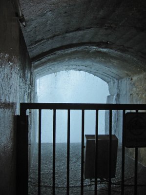 IMG_9805_Looking out of the tunnel & a * Movie *