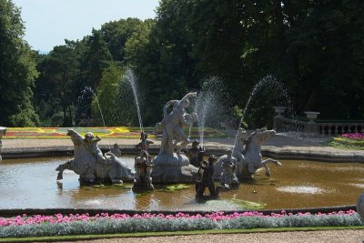Waddesdon Manor - the fountain