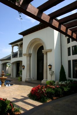 Courtyard 5.jpg