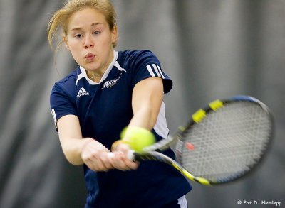 Two-handed backhand