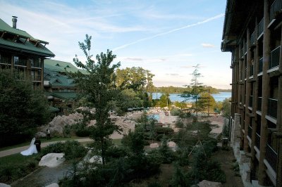 Wilderness Lodge courtyard
