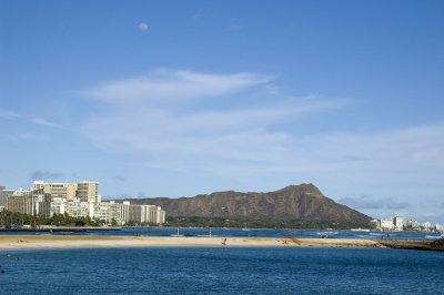 Diamond Head Moon