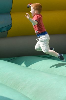 Rory bounces!