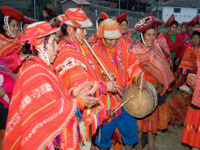 peruvian musicians_willoq peru