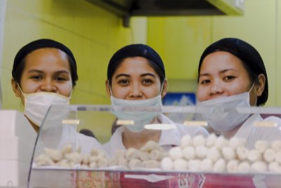 the bakery girls_.jpg