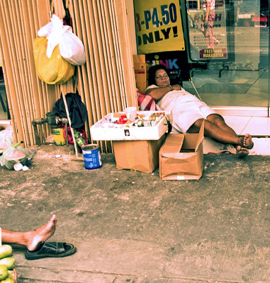 naps on the streets of manila_.jpg
