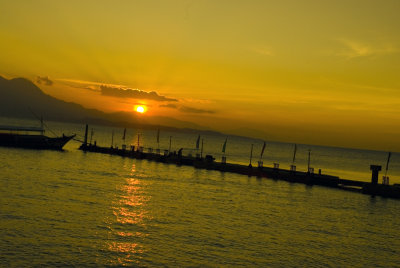 sunset verde island Philippines.jpg