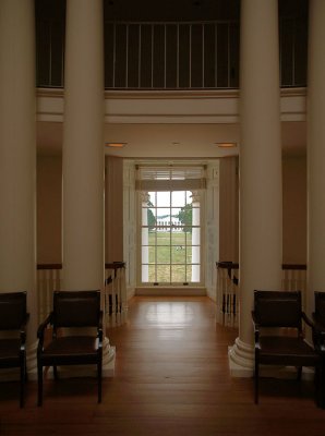 P8272493sm.jpg