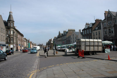 Looking North on the High Street
