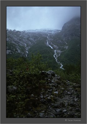 Briksdalen glacier