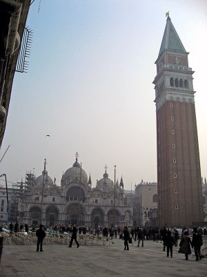 Basilica di San Marco and the Campanile from the Piazzetta San Marco .. 2792