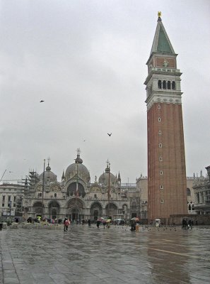 Basilica di San Marco and Campanile on the Piazza San Marco .. 3017