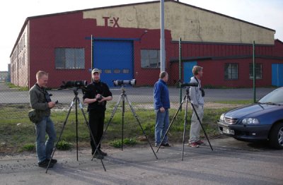 Simon L Stefan G Jörgen F och Ulf L kollarTofslärka Falkenberg 1.5-07