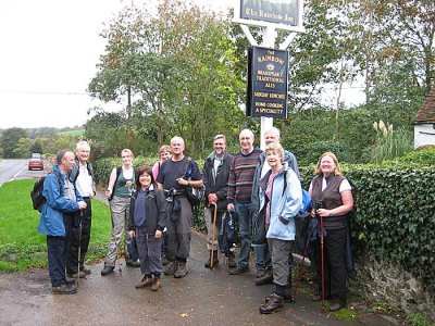 see we arrived at pub in the dry!