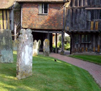 penshurst churchyard