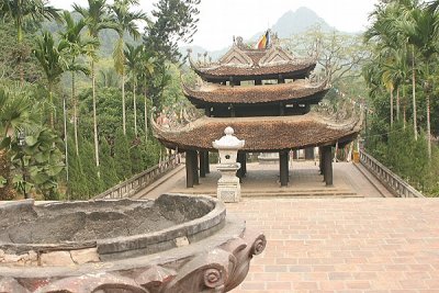 Perfume Pagoda