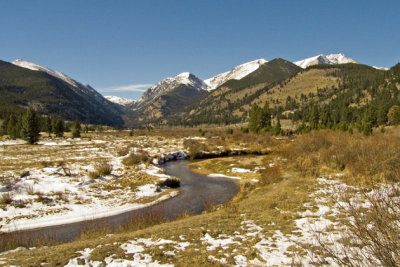 zCRW_2165 towards Endo Valley in RMNP with snow traces.jpg