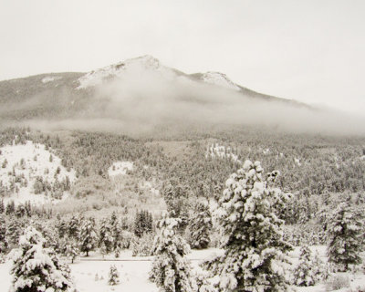 zCRW_2182 Deer Ridge in snow.jpg